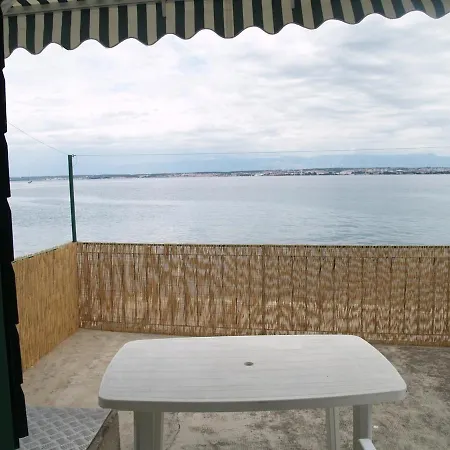 Дом отдыха Seaside House Preko, Ugljan - 20388 *